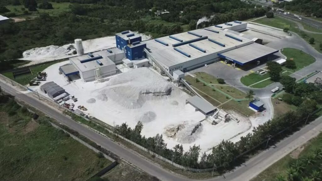 Novo investimento fortalece polo industrial de Feira de Santana com maior linha de drywall da América Latina